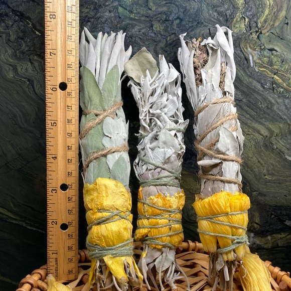 Harvest Sunshine Gift Set White Sage with Yellow Hibiscus Organic Hand C… - Picture 4 of 10